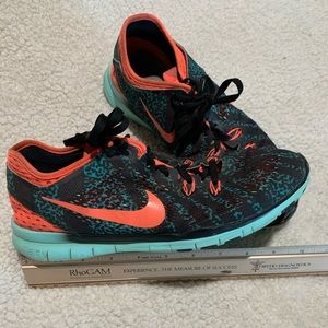 Womans Nike Running Shoes 8.5us‼️